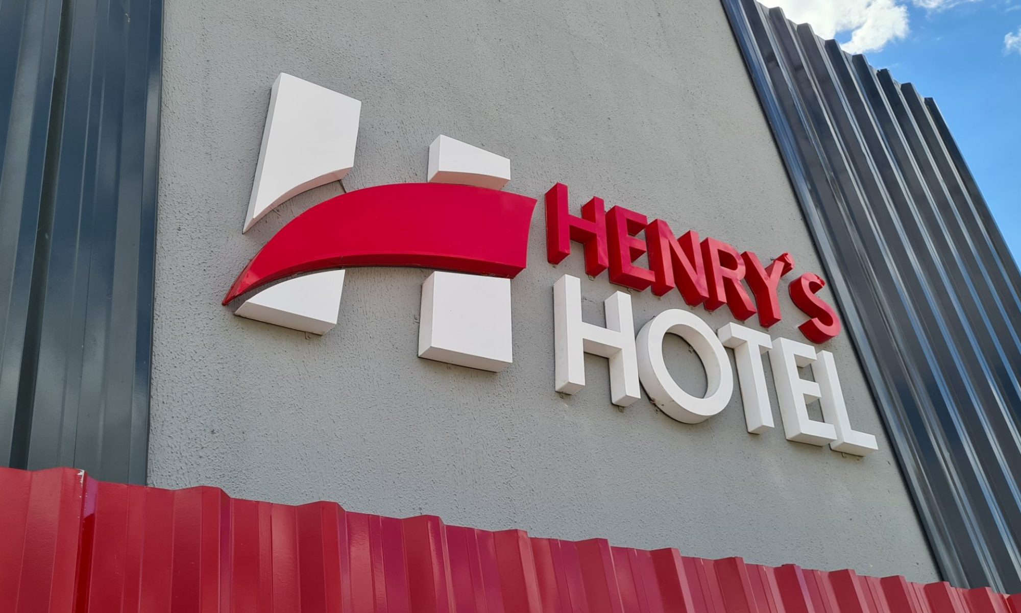 Henry's Hotel